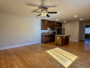 106 N Main St in Hopewell, VA - Building Photo - Building Photo