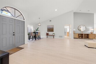 1611 NW 101st Way in Plantation, FL - Building Photo - Building Photo