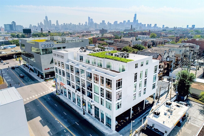 property at 1545 W North Ave