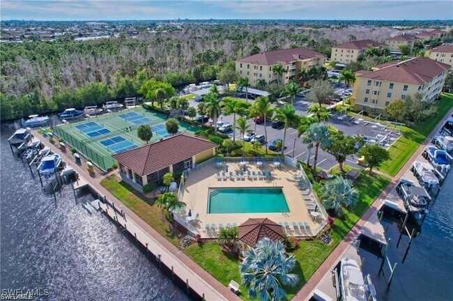 1781 Four Mile Cove Pkwy in Cape Coral, FL - Building Photo - Building Photo