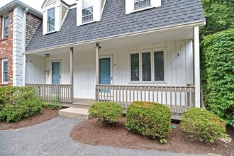 13 Colonial Dr in Norton, MA - Building Photo - Building Photo