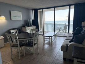 5556 N Ocean Blvd in Myrtle Beach, SC - Building Photo