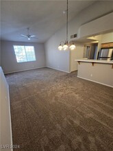 1401 Seward St, Unit 202 in Las Vegas, NV - Building Photo - Building Photo