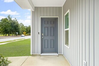 231 Stagerbush St in Freeport, FL - Building Photo - Building Photo