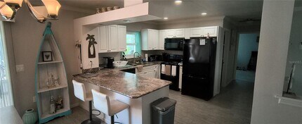 824 Devon Rd in Venice, FL - Building Photo - Building Photo