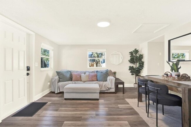 1707 E New Orleans Ave in Tampa, FL - Building Photo - Building Photo