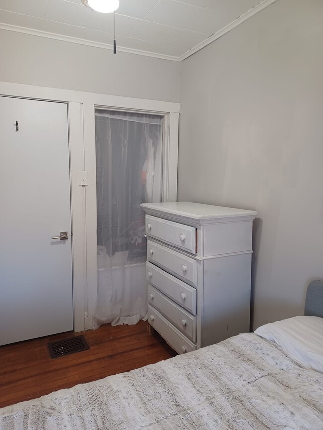 206 Marne Rd in Brooklawn, NJ - Building Photo - Building Photo