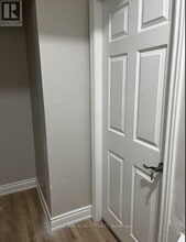 1 O'Connor Ln in Guelph, ON - Building Photo - Building Photo