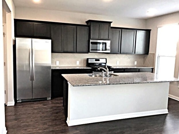 8012 Turnberry Ln in Austin, TX - Building Photo - Building Photo