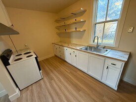 316 E Peach St in Bozeman, MT - Building Photo