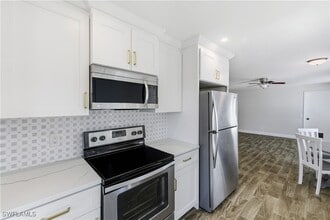 27731 Arroyal Rd in Bonita Springs, FL - Building Photo - Building Photo