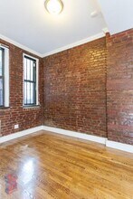 410 E 13th St in New York, NY - Building Photo - Building Photo