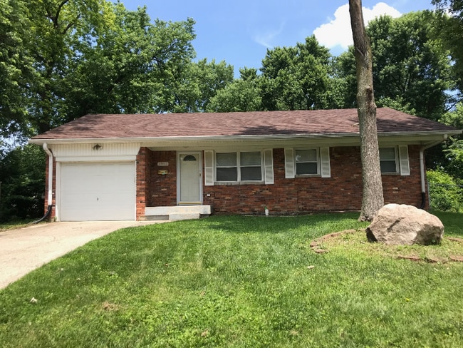 property at 1943 Calhoun Ct