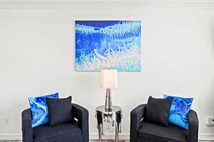 8817 S Thomas Dr, Unit FL6-ID1354924P in Panama City Beach, FL - Building Photo