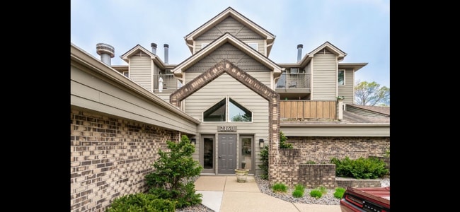 property at 2160 Ridge Dr