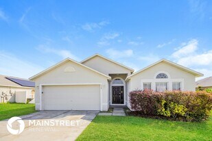 930 Deming Dr in Winter Haven, FL - Building Photo