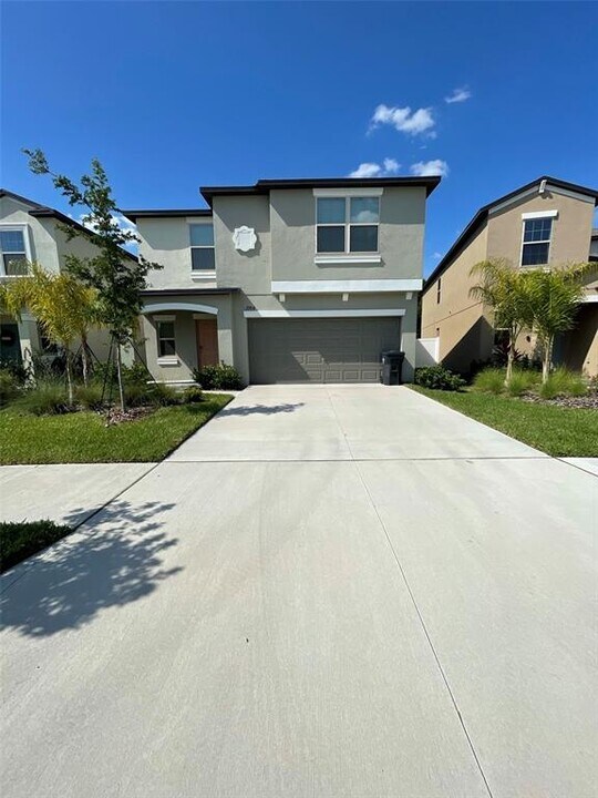 3904 Wild Senna Blvd in Tampa, FL - Building Photo