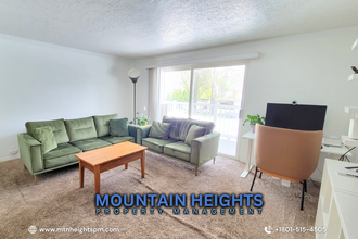 3758 S Maple Vw Dr in Millcreek, UT - Building Photo - Building Photo