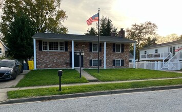 243 Turnwood Dr in Glen Burnie, MD - Building Photo - Building Photo