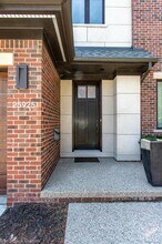 25925 York Rd in Royal Oak, MI - Building Photo - Building Photo