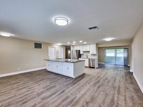 2081 SW 13th Terrace in Boynton Beach, FL - Building Photo - Building Photo
