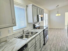 8868 E Baseline Rd in Mesa, AZ - Building Photo - Building Photo