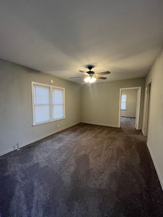 2108 Echols St in Bryan, TX - Building Photo - Building Photo