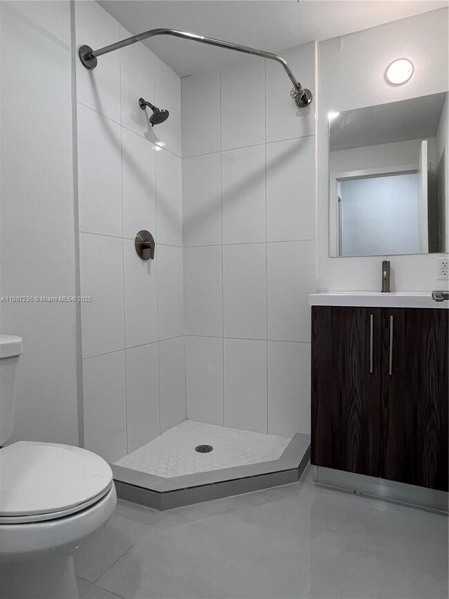 14559 SW 261 St Ter in Princeton, FL - Building Photo - Building Photo