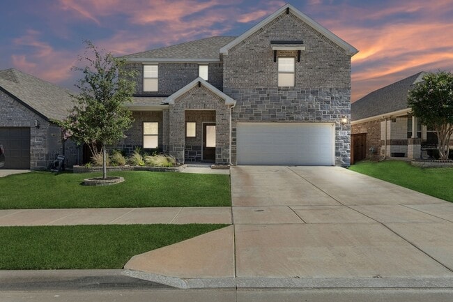 property at 112 Kirwin Dr