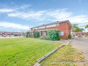 3257 Cleveland Ave in Columbus, OH - Building Photo - Building Photo