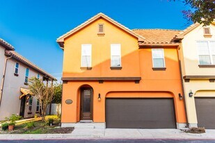 12304 Terraza Cir in Austin, TX - Building Photo