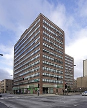 Hollywood House in Chicago, IL - Building Photo - Building Photo