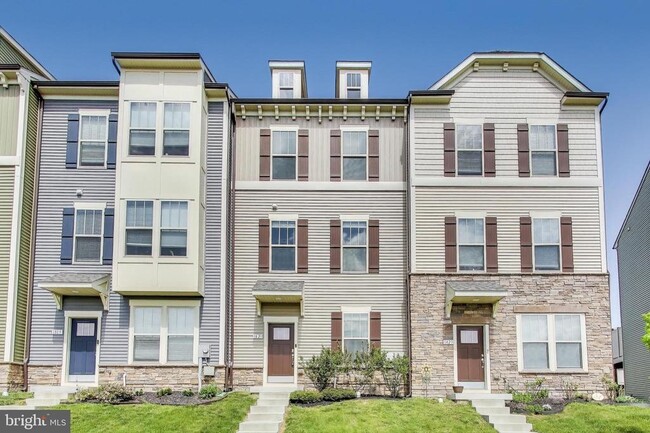 property at 1821 Jameson Dr