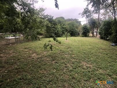 1021 Haynes St in San Marcos, TX - Building Photo - Building Photo