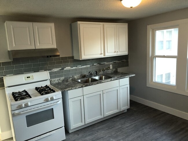 property at 2400 N Emerson Ave