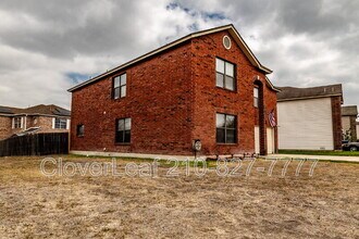 6203 Lakeview Dr. in San Antonio, TX - Building Photo - Building Photo