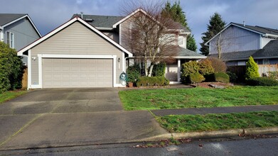 5476 Park Pl Loop SE in Lacey, WA - Building Photo - Building Photo