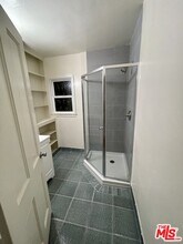 14516 Benefit St in Los Angeles, CA - Building Photo - Building Photo