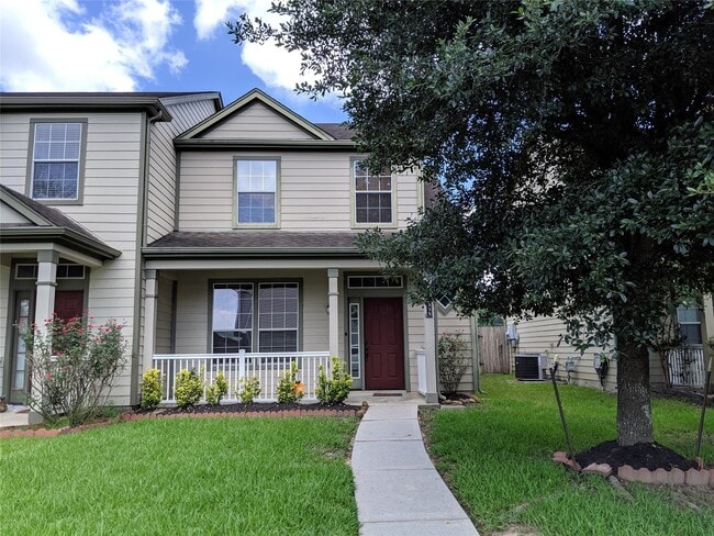 property at 2335 Walnut Fair Ln