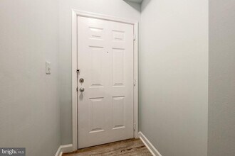 42461 Rockrose Square in Ashburn, VA - Building Photo - Building Photo