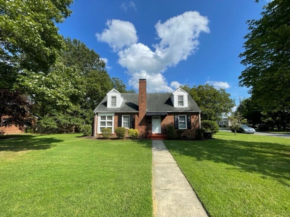 424 Green St in Graham, NC - Foto de edificio