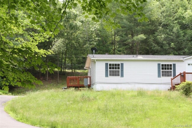 68 Shinhollow Rd in Port Jervis, NY - Building Photo - Building Photo