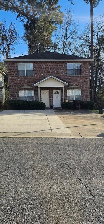 3217 Allison Marie Ct in Tallahassee, FL - Building Photo