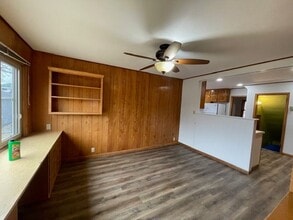 823 1st Ave in Gibbon, MN - Foto de edificio - Building Photo