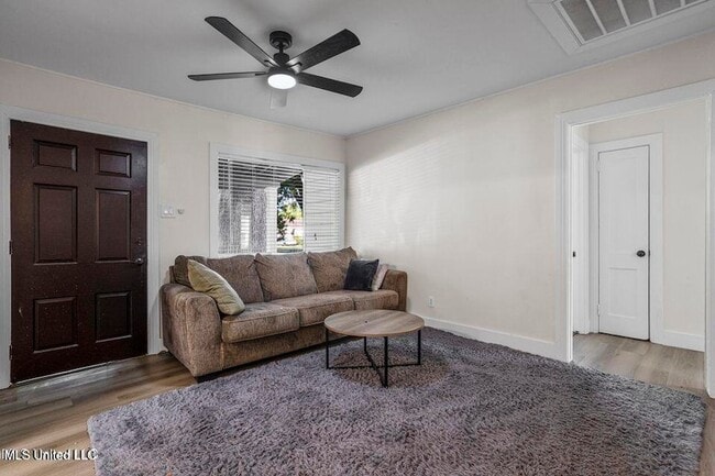 222 Benachi Ave in Biloxi, MS - Building Photo - Building Photo