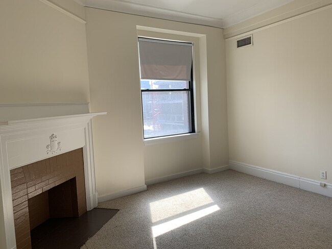 62 Boylston St, Unit 618 in Boston, MA - Building Photo - Building Photo