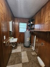 565 Dixon Springs Hwy in Pleasant Shade, TN - Building Photo - Building Photo