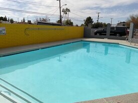 The Davenport in Mesa, AZ - Building Photo