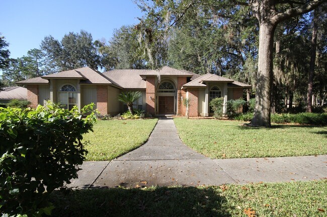 5412 NW 45th Dr
