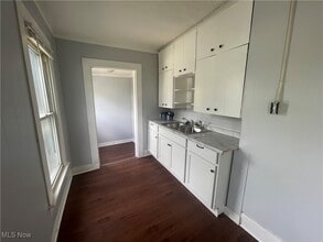424 Cleveland Rd in Ravenna, OH - Building Photo - Building Photo